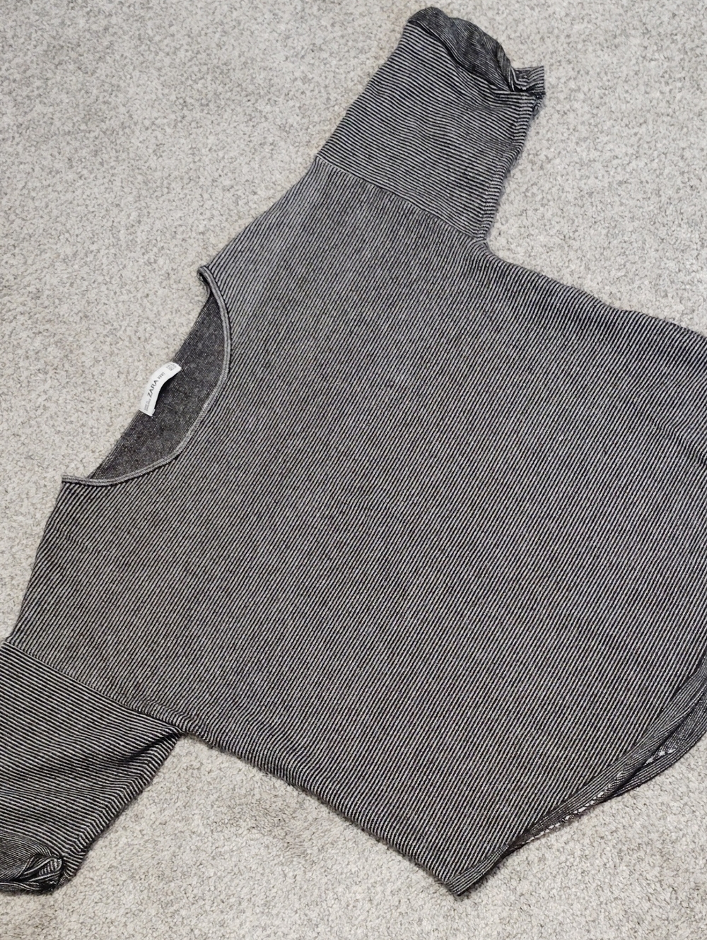 Zara Black & White Fine-Stripe Crew Neck Sweater